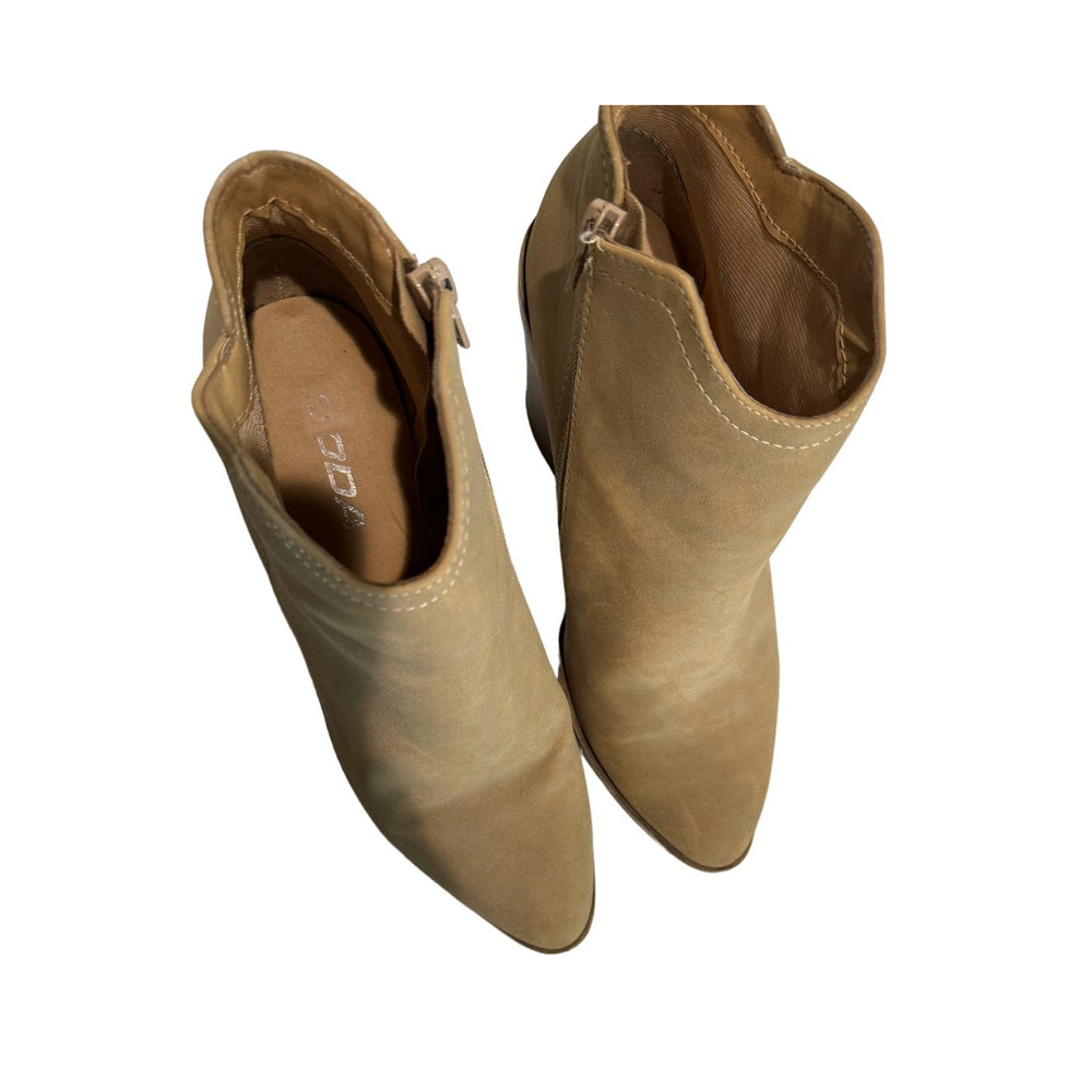 Soda Suede Booties Beige Light Brown Size 6.5 Boots‎ - EUC - Picture 7 of 11